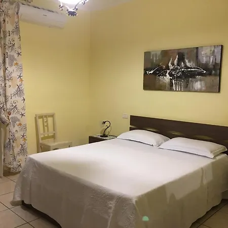 Appartamenti La Risacca LMP Esterno foto